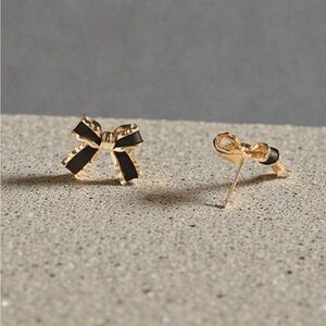 Elegant Gold and Black Bow Earrings in a black jewelry box Gift idea new